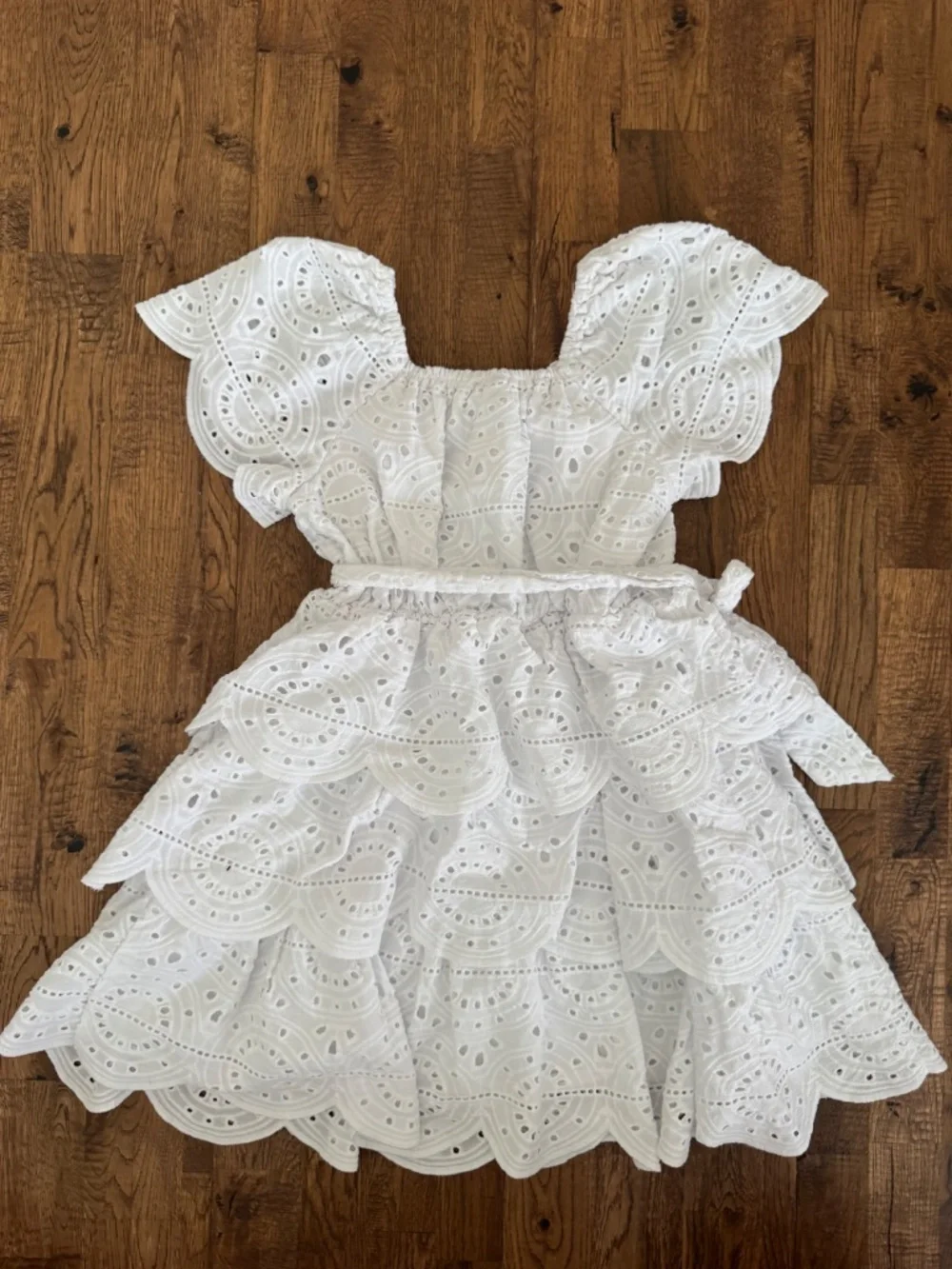 A Loves A Girls White Eyelet Dress Size M 8-10 100%‎ Cotton Tiered Belted O